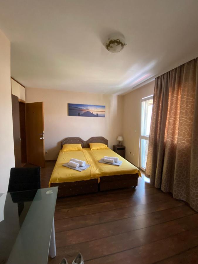 Apartments And Rooms Grande Casa Bar Esterno foto