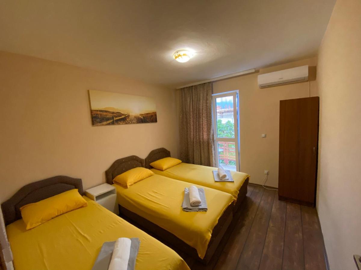 Apartments And Rooms Grande Casa Bar Esterno foto